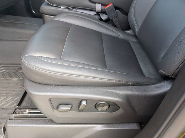 Used 2025 Chevrolet Silverado 1500 LT image 24