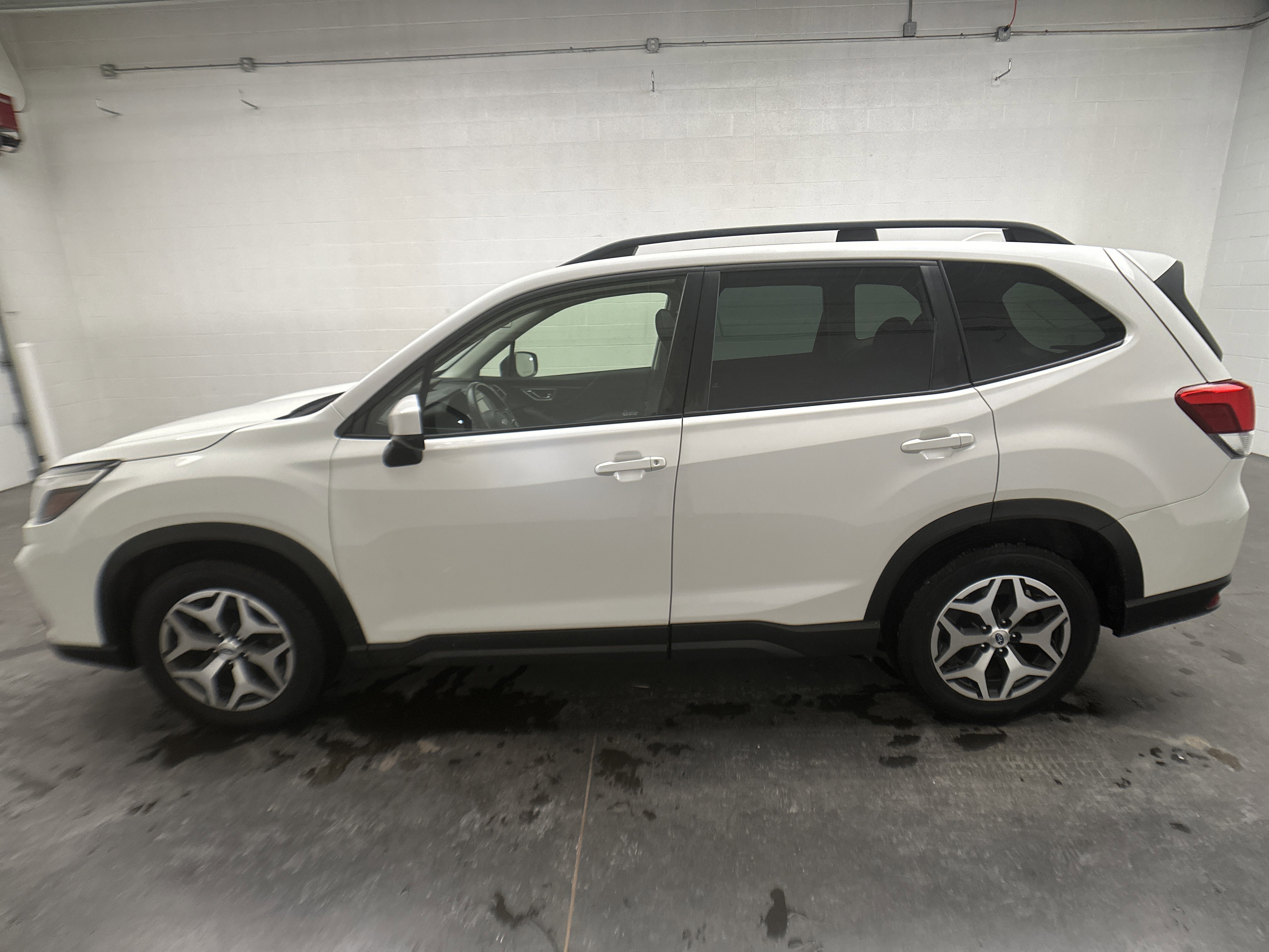 Used 2021 Subaru Forester Premium w/ Popular Package #1 image 6