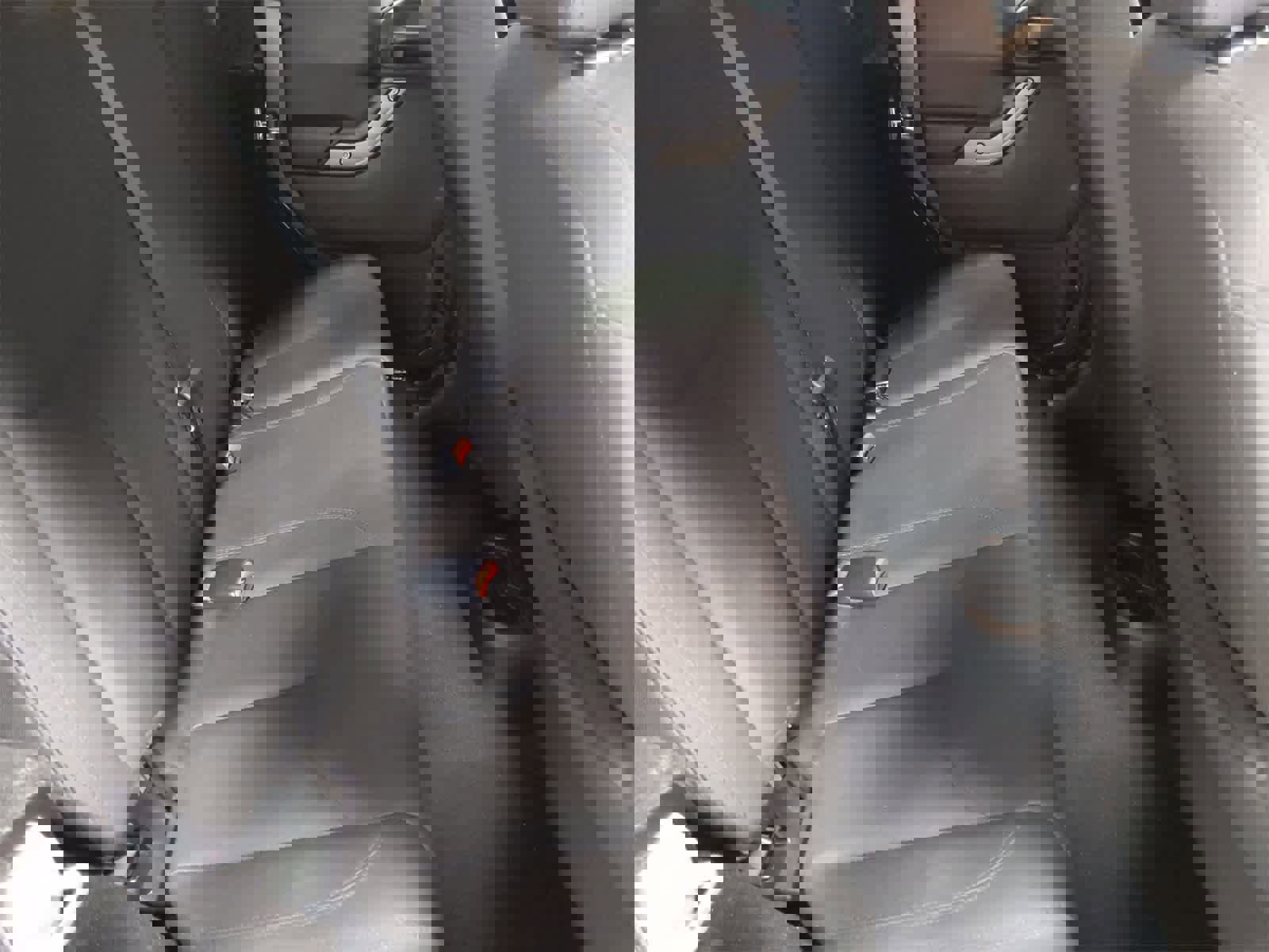 Certified 2018 Jeep Wrangler Unlimited Sport S image 28