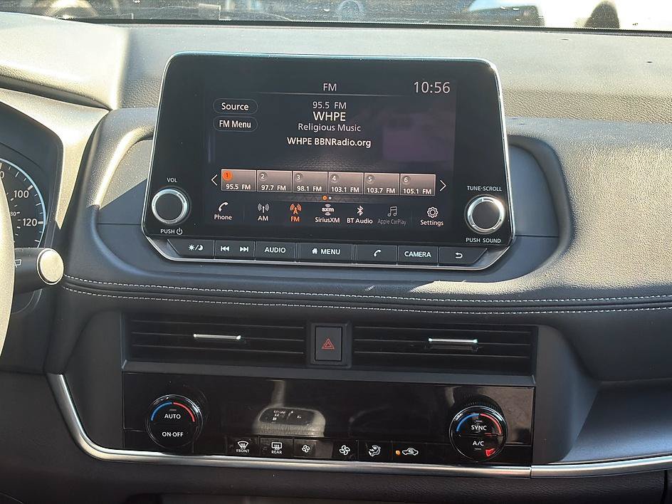 Certified 2025 Nissan Rogue SV AWD/4WD image 31