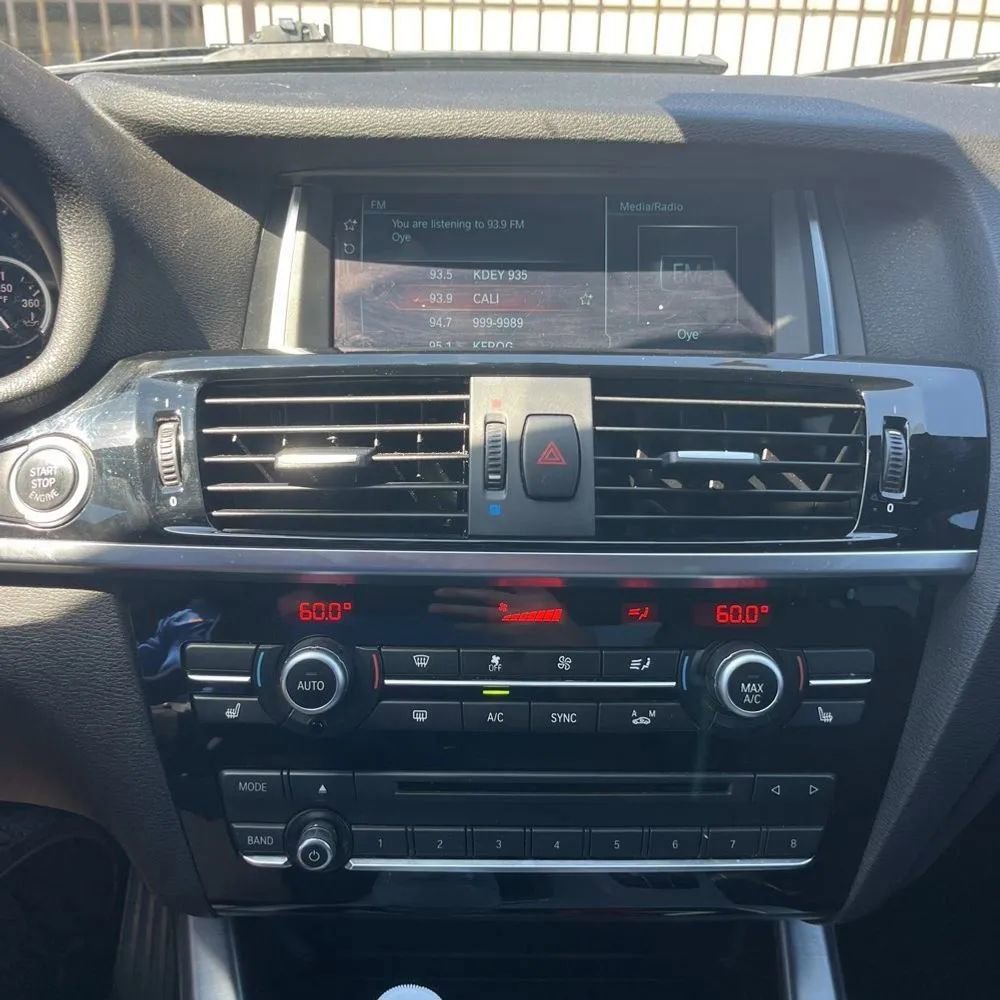 Used 2017 BMW X4 M40i AWD/4WD image 28