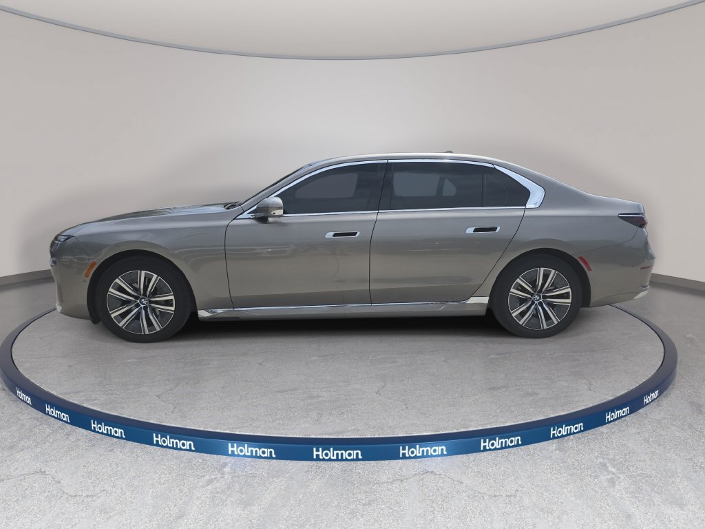 Certified 2024 BMW i7 eDrive50 w/ Premium Package RWD image 8