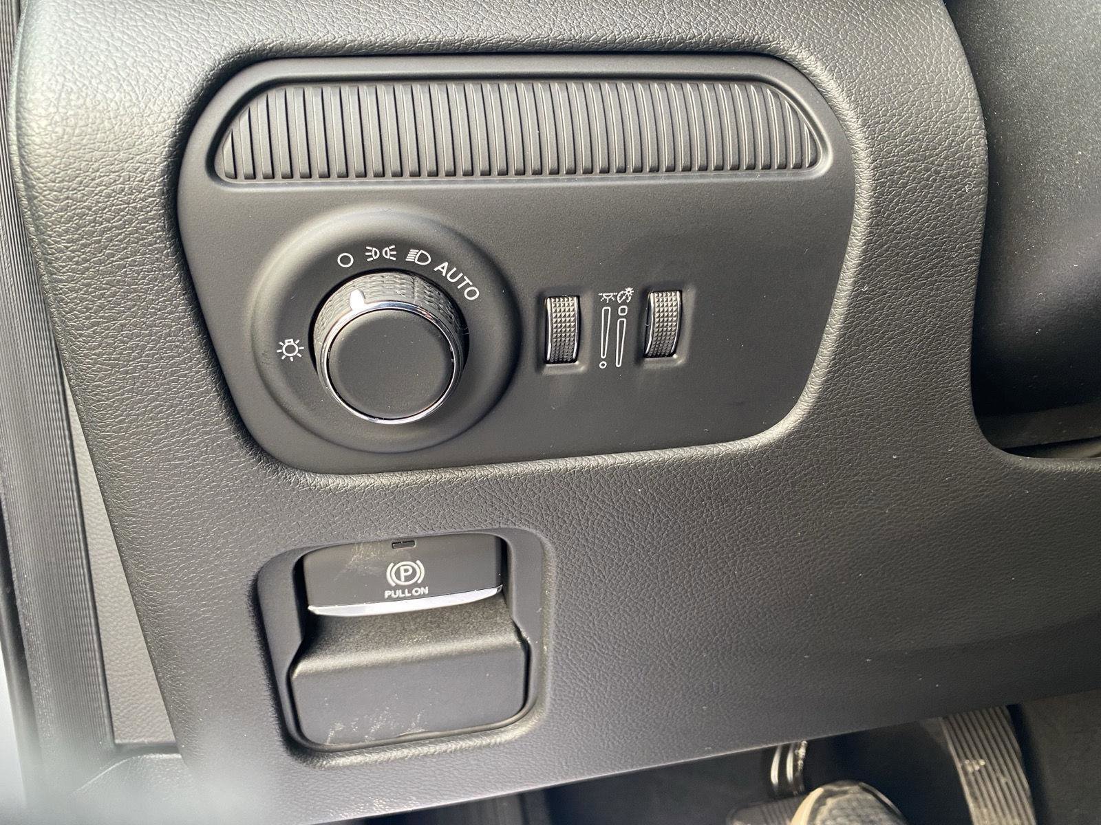 New 2026 Jeep Grand Wagoneer L Limited image 15