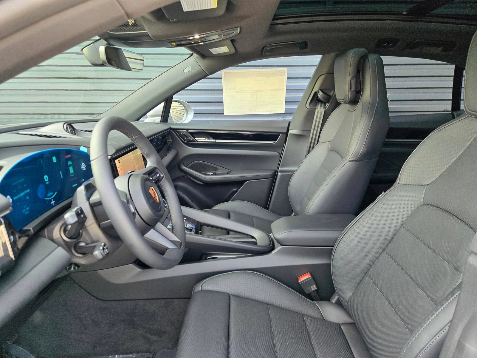 New 2026 Porsche Macan 4 Electric AWD/4WD image 26