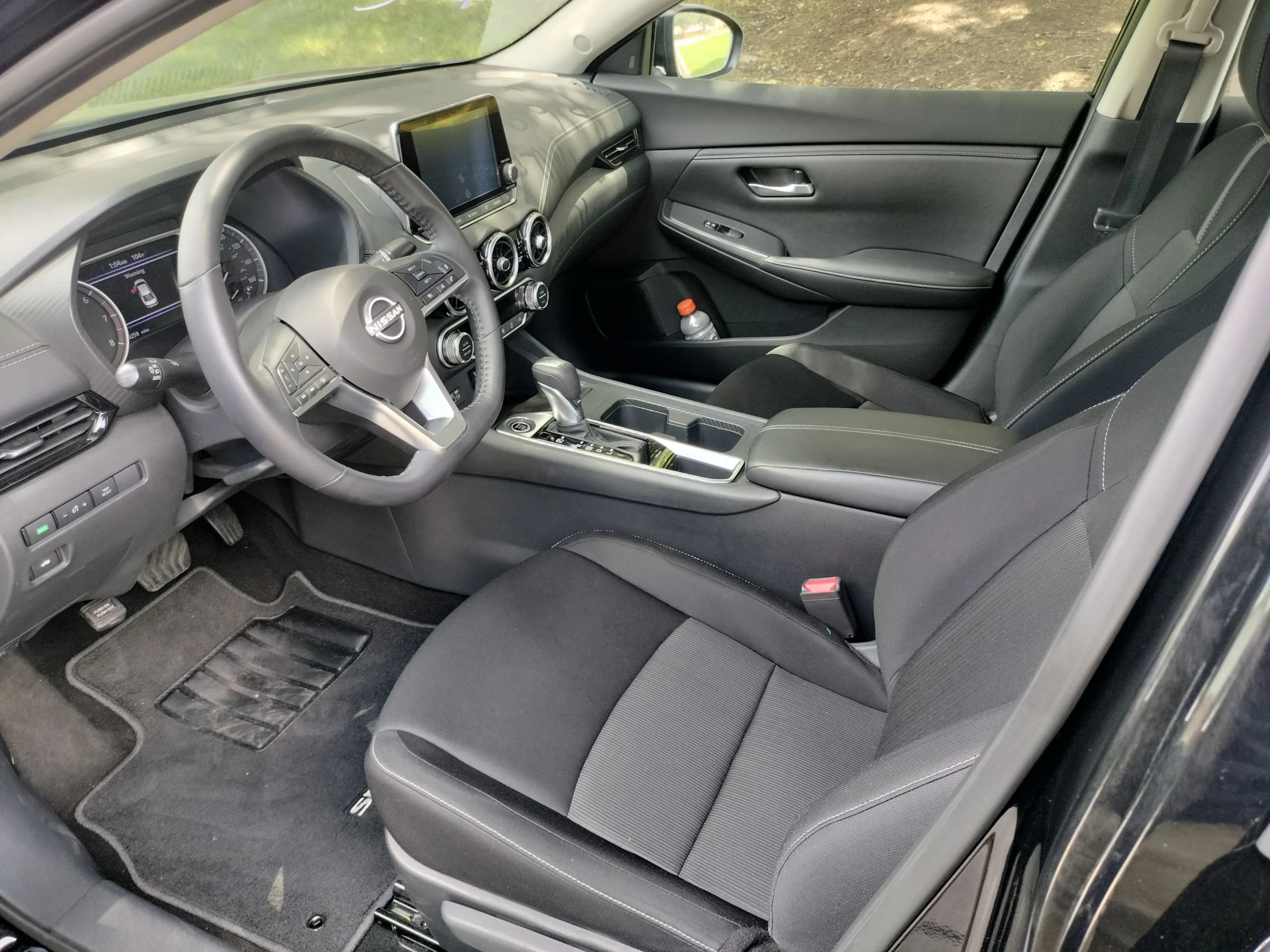 Used 2020 Nissan Sentra SV FWD image 4