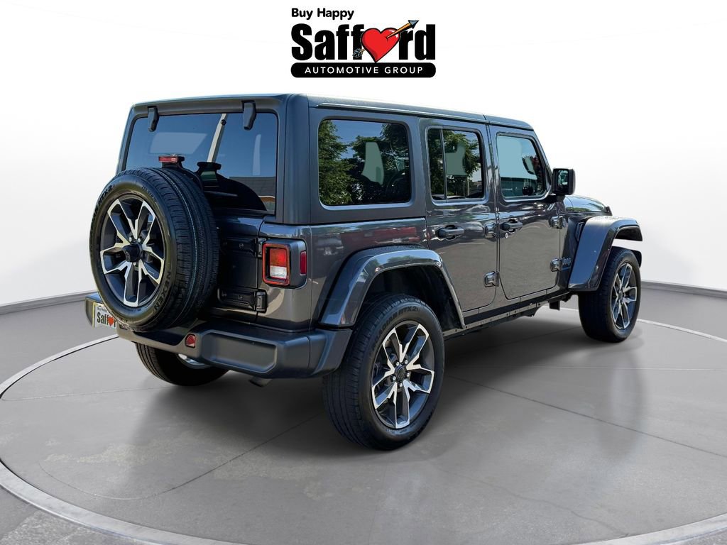 Used 2024 Jeep Wrangler Unlimited AWD/4WD image 10