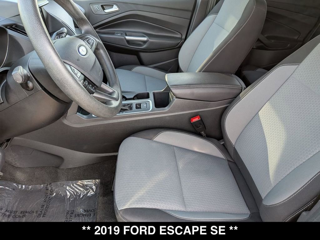 Used 2019 Ford Escape SE AWD/4WD image 17