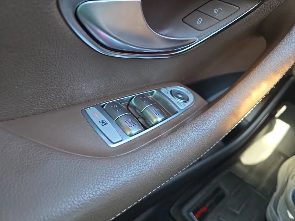 Used 2019 Mercedes-Benz E 450 4MATIC Sedan image 27