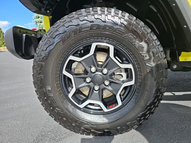 Used 2023 Jeep Gladiator Rubicon w/ Dual Top Group image 9