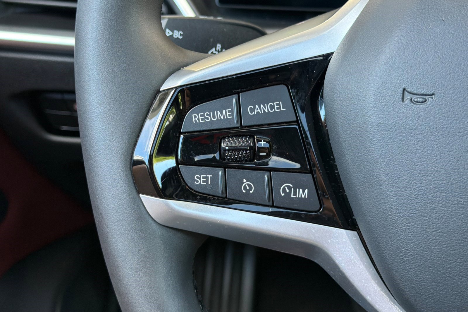 Used 2025 BMW i4 eDrive40 w/ M Sport Package RWD image 30