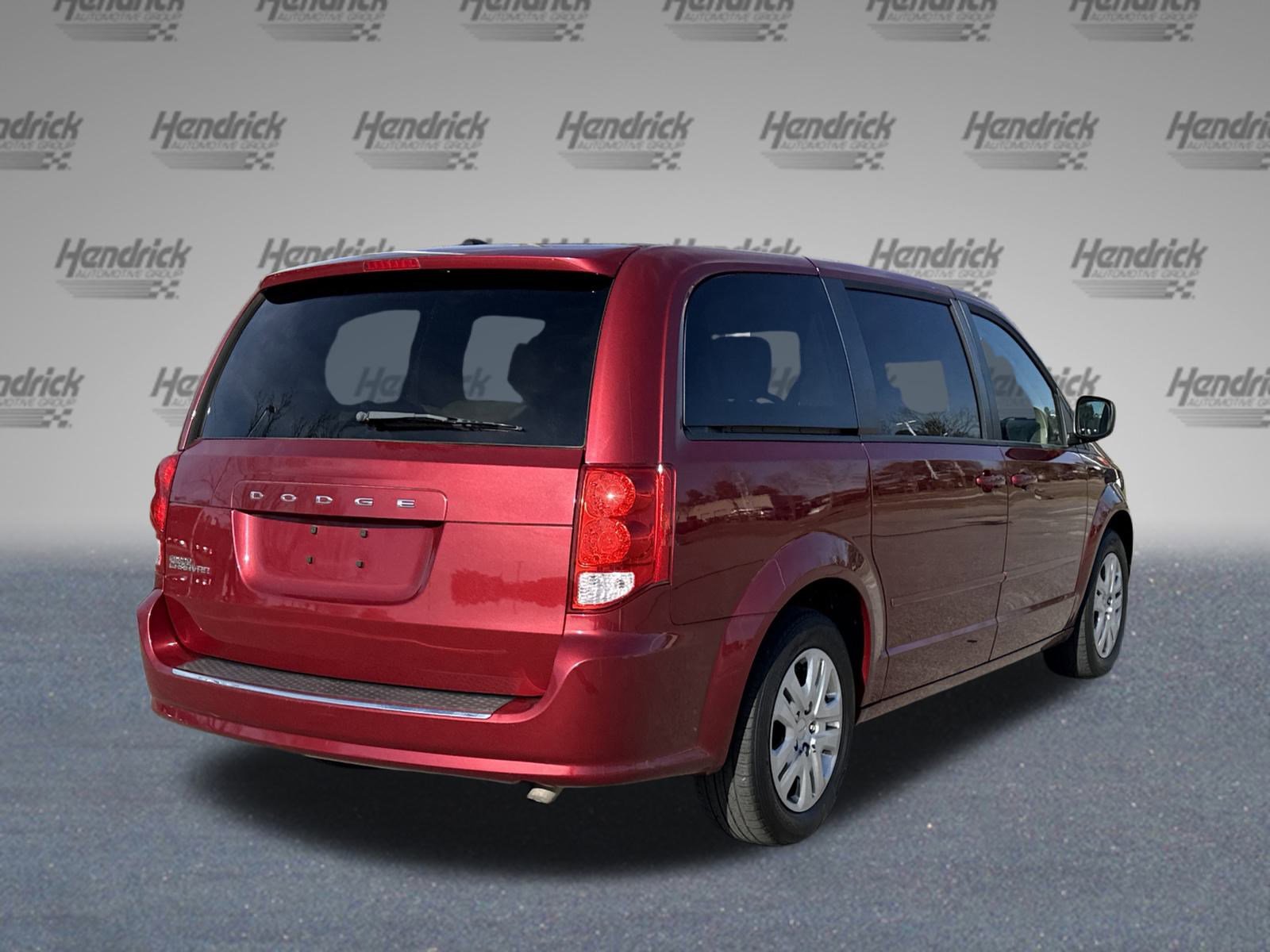 Used 2015 Dodge Grand Caravan SE w/ Quick Order Package 29E SE image 9