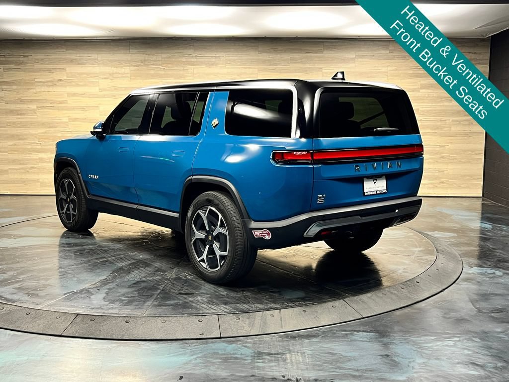 Used 2024 Rivian R1S Adventure AWD/4WD image 15