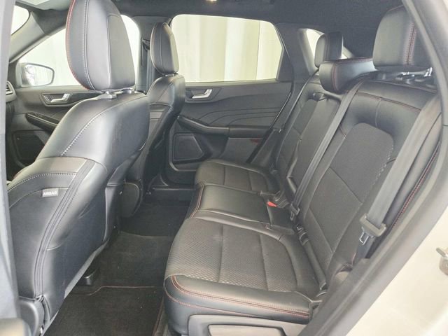 Used 2023 Ford Escape ST-Line w/ Tech Pack #1 image 9