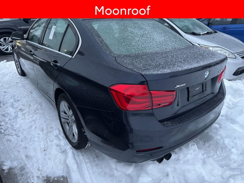Used 2017 BMW 330i xDrive Sedan image 4