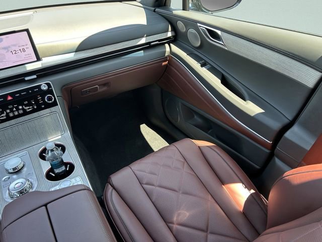 Used 2025 Genesis GV80 3.5T Prestige image 21