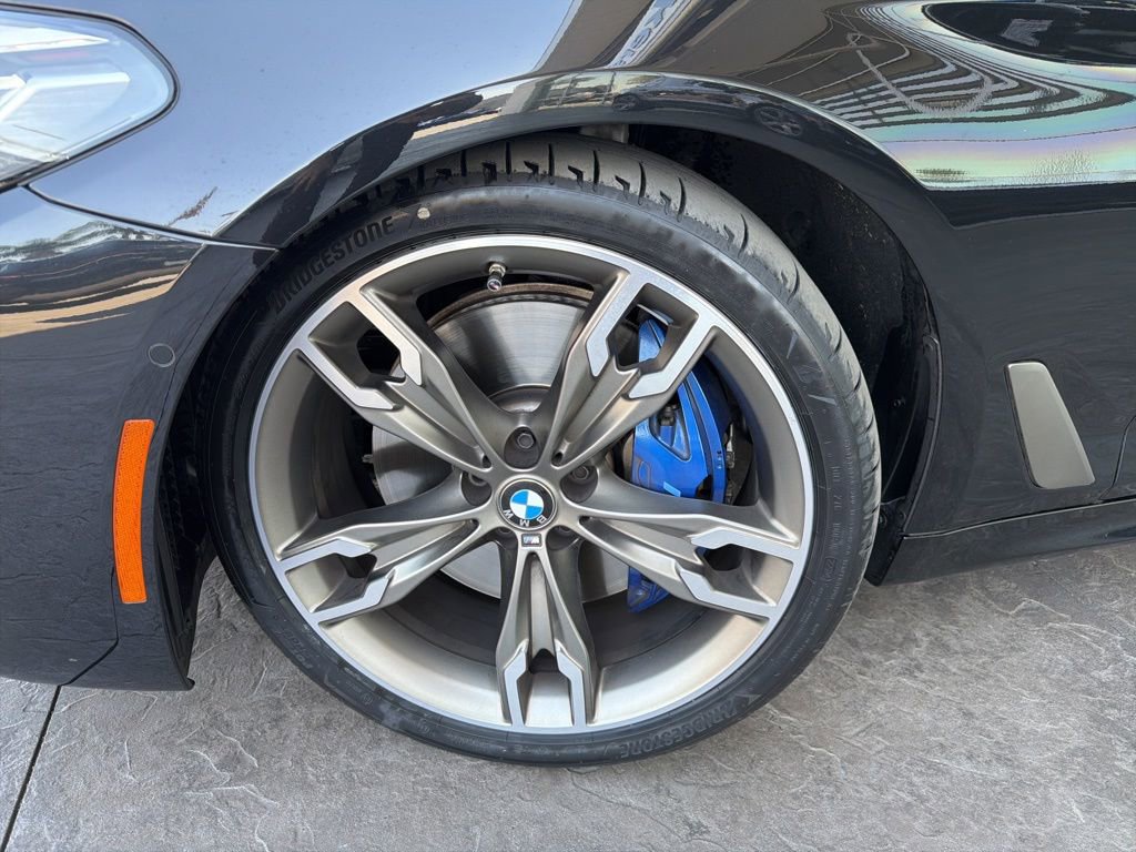 Used 2023 BMW M550i xDrive w/ Parking Assistance Package image 5