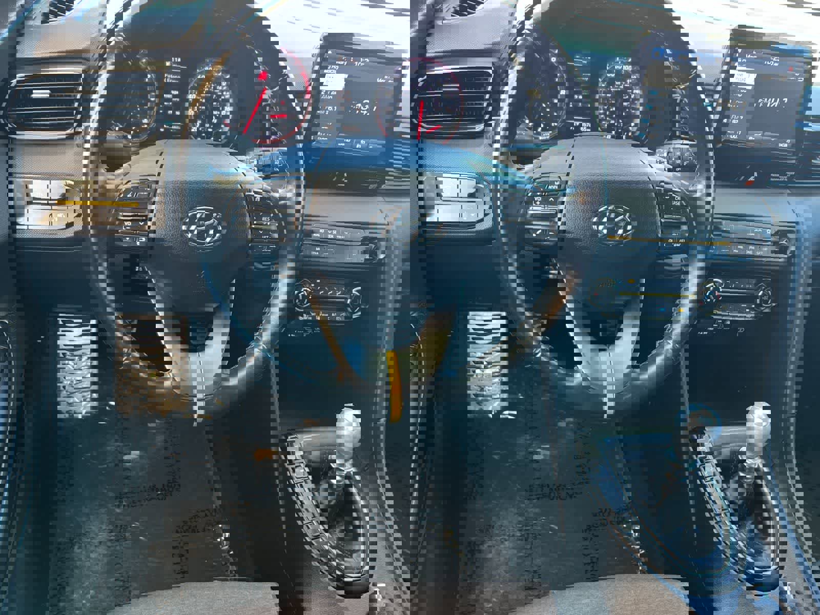 Used 2019 Hyundai Veloster Turbo R-Spec image 14