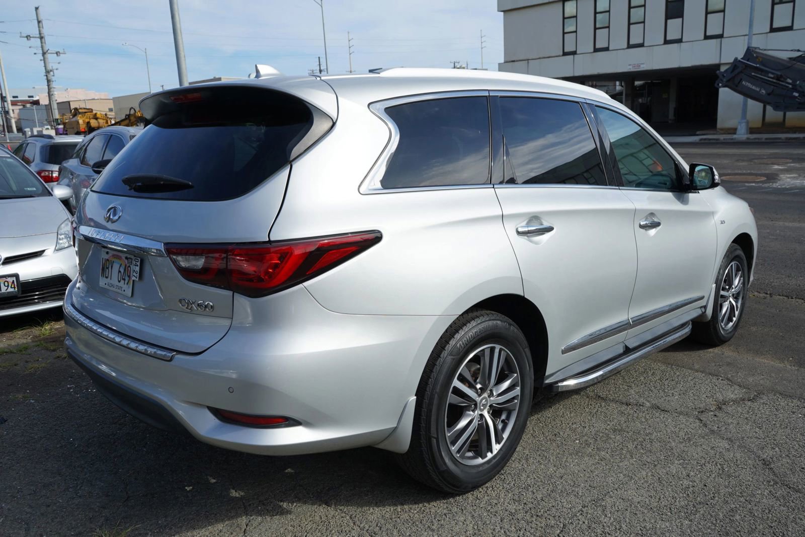 Used 2020 INFINITI QX60 Luxe w/ Essential Package FWD image 24