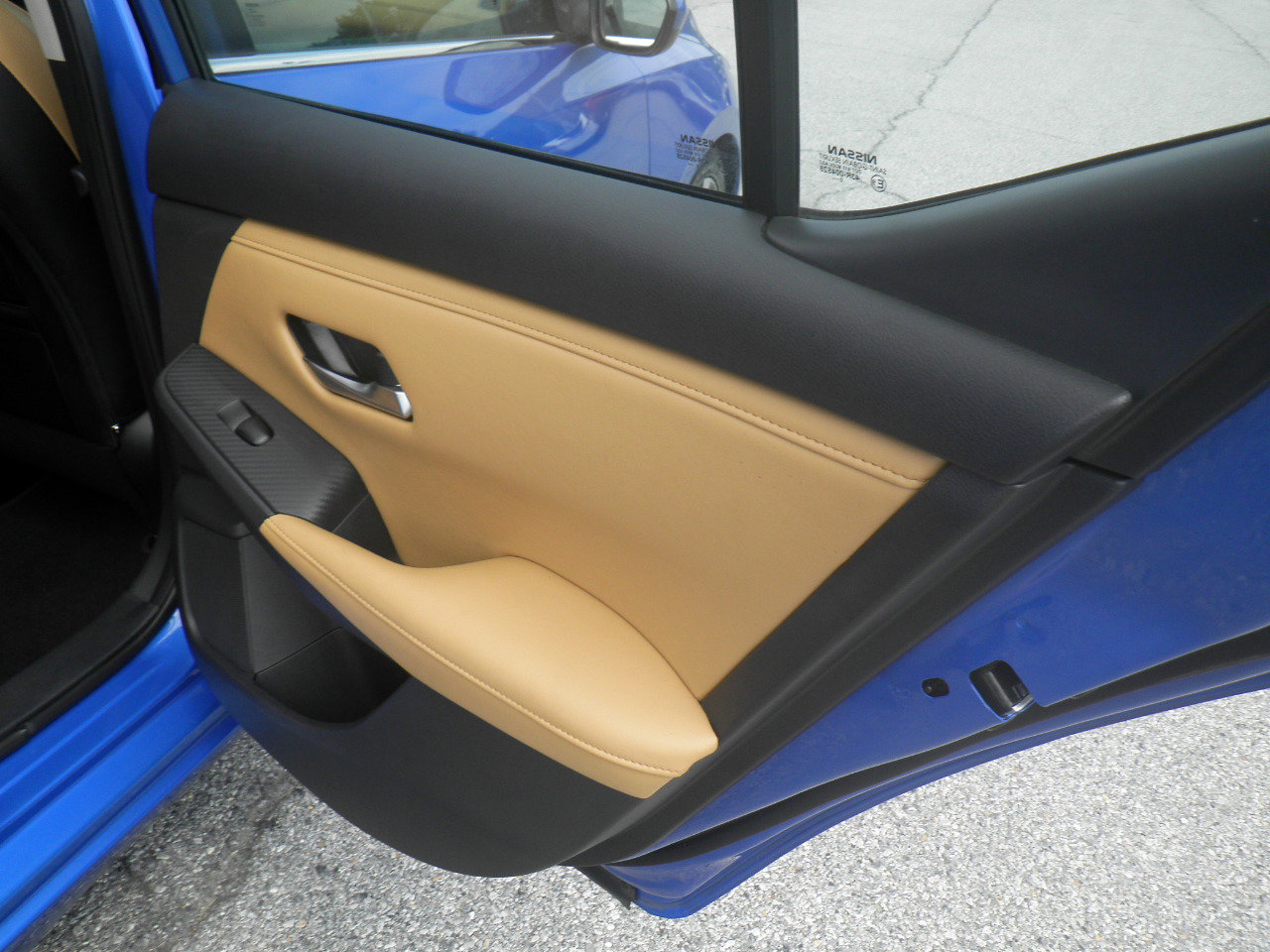 Used 2021 Nissan Sentra SV w/ SV Premium Package image 25