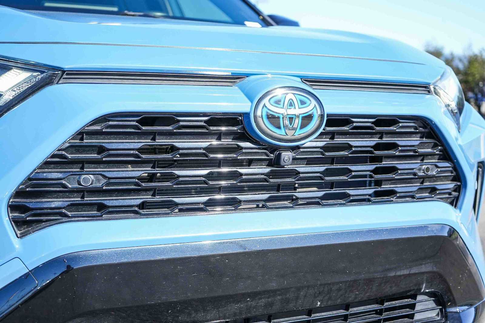 Used 2024 Toyota RAV4 XSE w/ Advanced Technology Package image 5