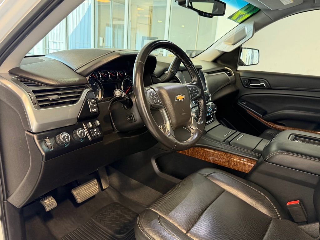 Used 2019 Chevrolet Tahoe Premier AWD/4WD image 8