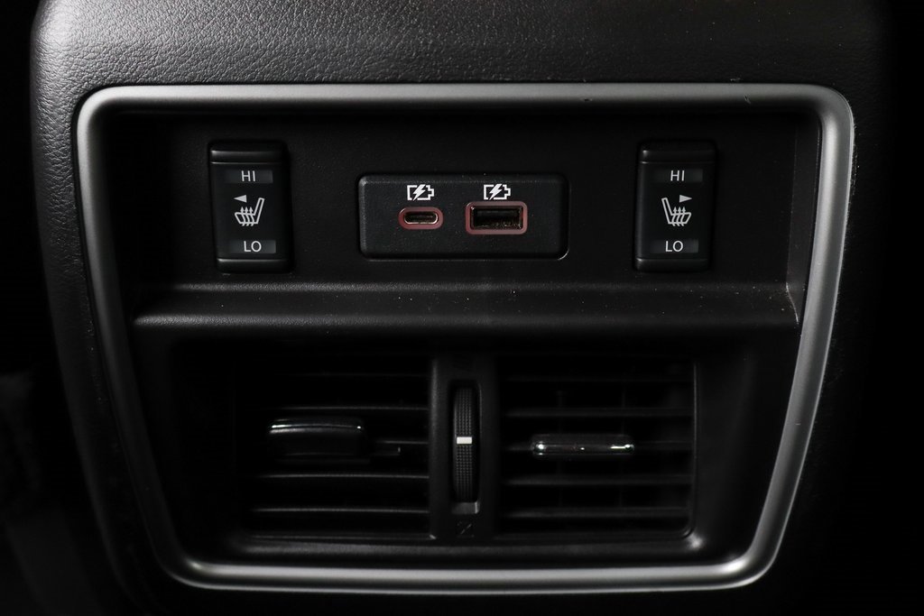 Used 2021 Nissan Murano Platinum w/ Cargo Package image 36