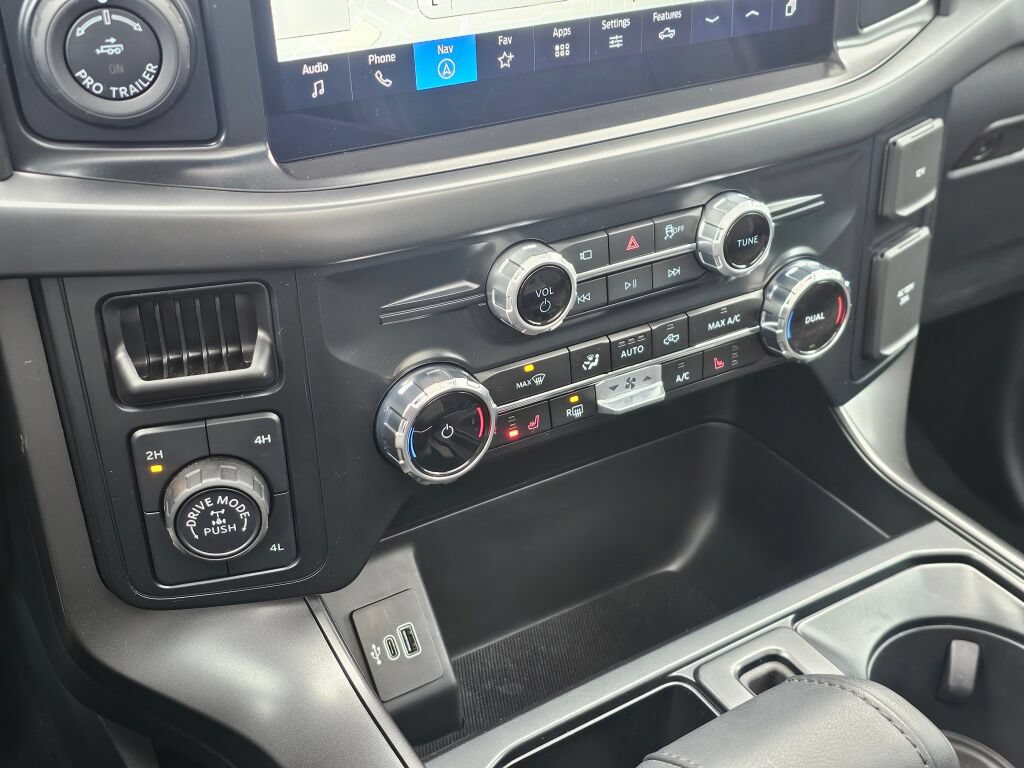Certified 2025 Ford F150 Tremor AWD/4WD image 31