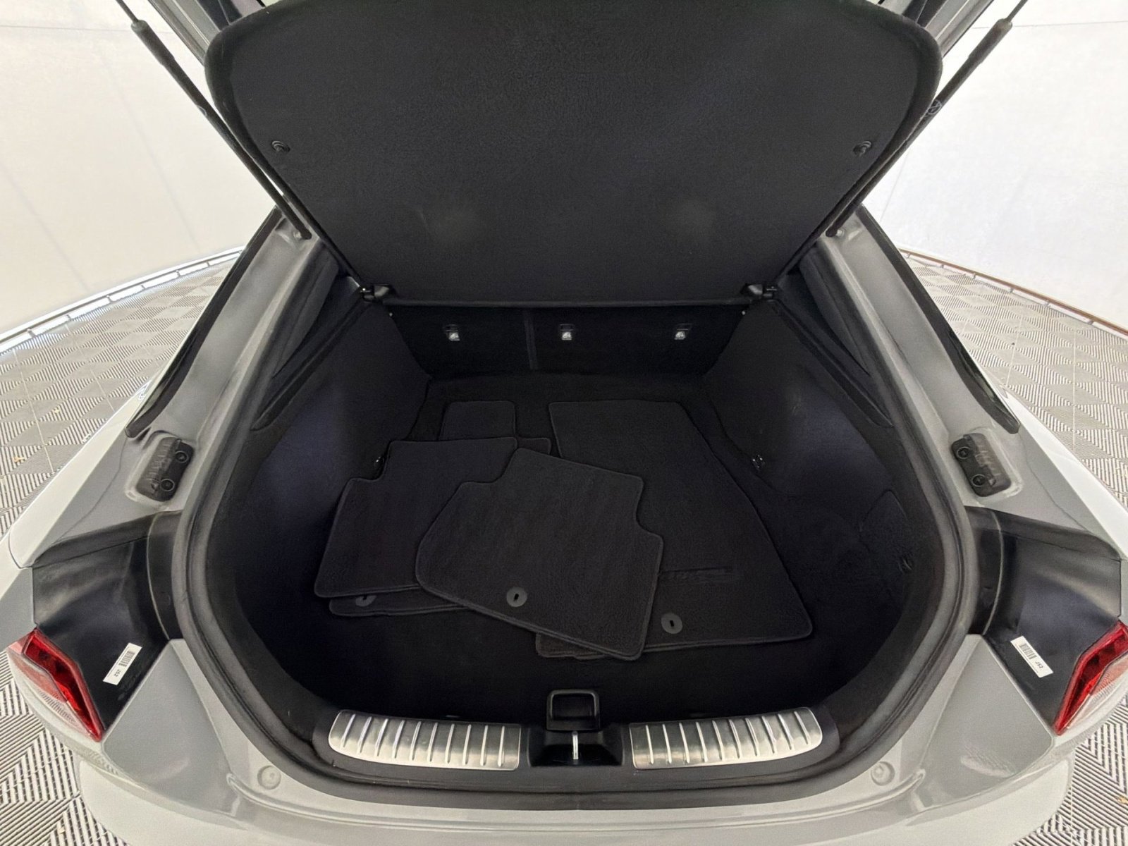 Used 2022 Kia Stinger GT1 w/ Red Interior Color Package image 26