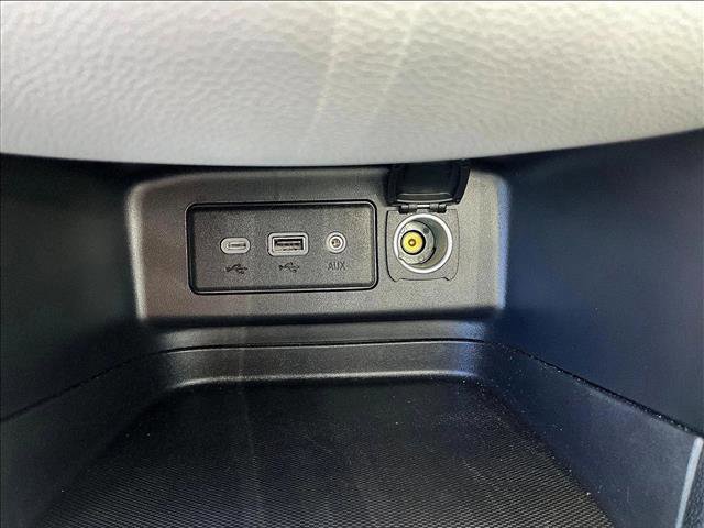 Used 2024 Chevrolet Equinox LS image 25