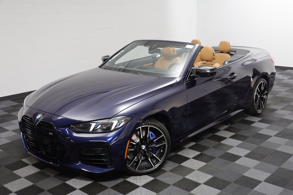 New 2026 BMW 440i xDrive Convertible w/ Premium Package video 2