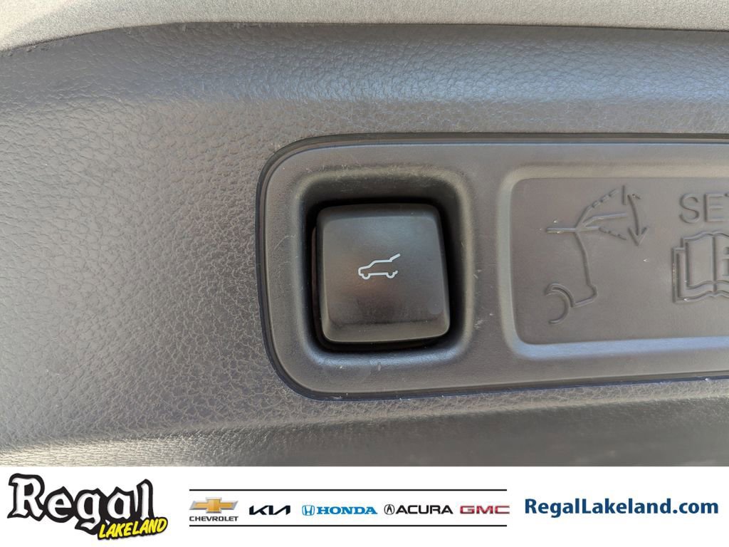 Used 2024 Ford Expedition Limited image 9