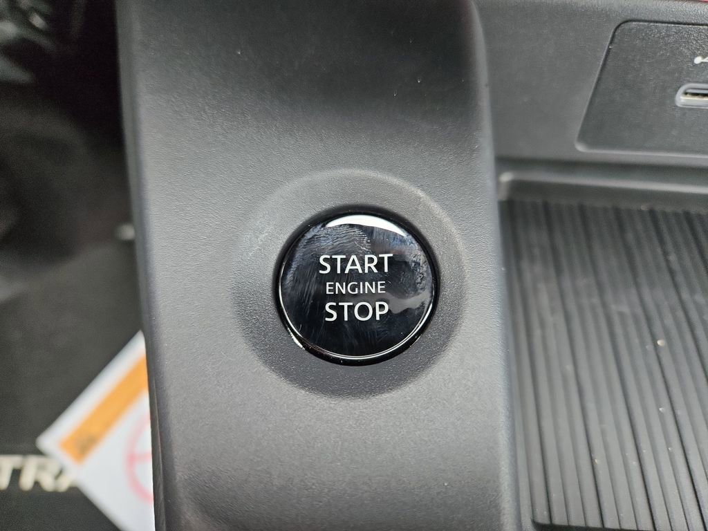 New 2026 Nissan Sentra SR w/ Floor Mat Package FWD image 20