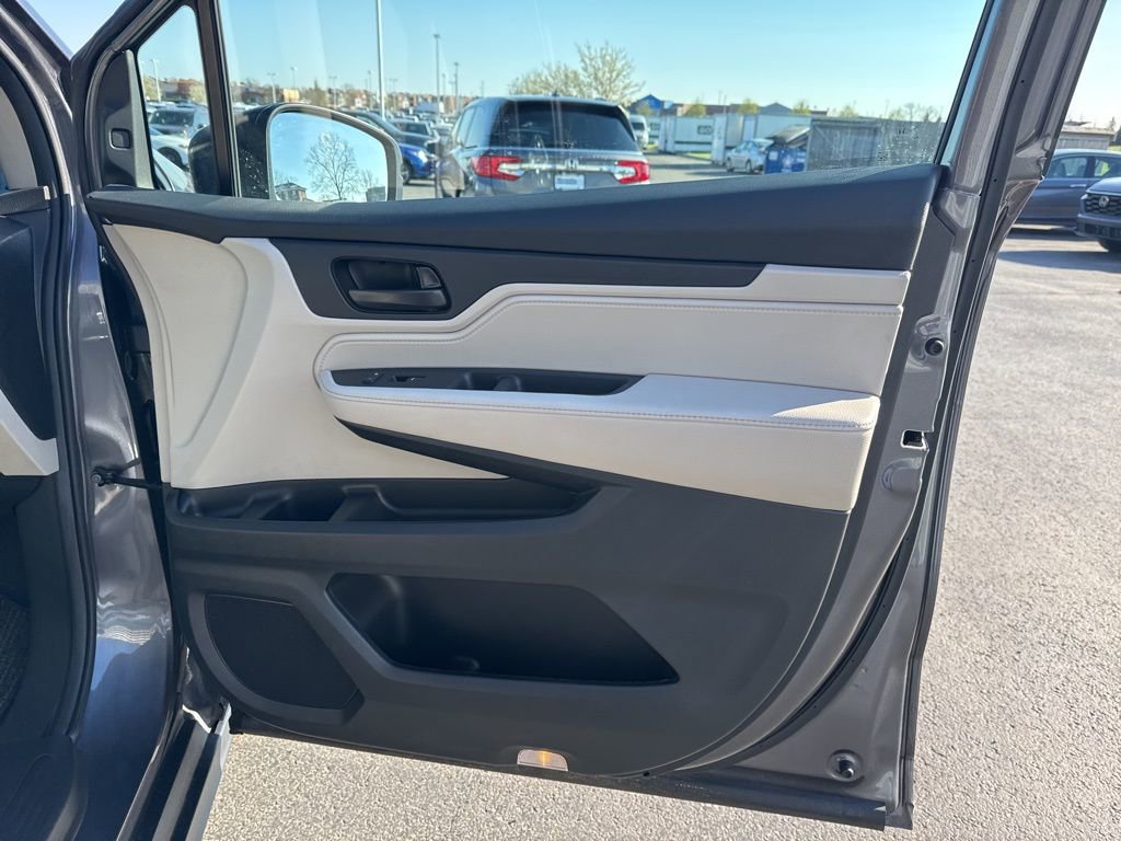 Certified 2025 Honda Odyssey EX-L image 38