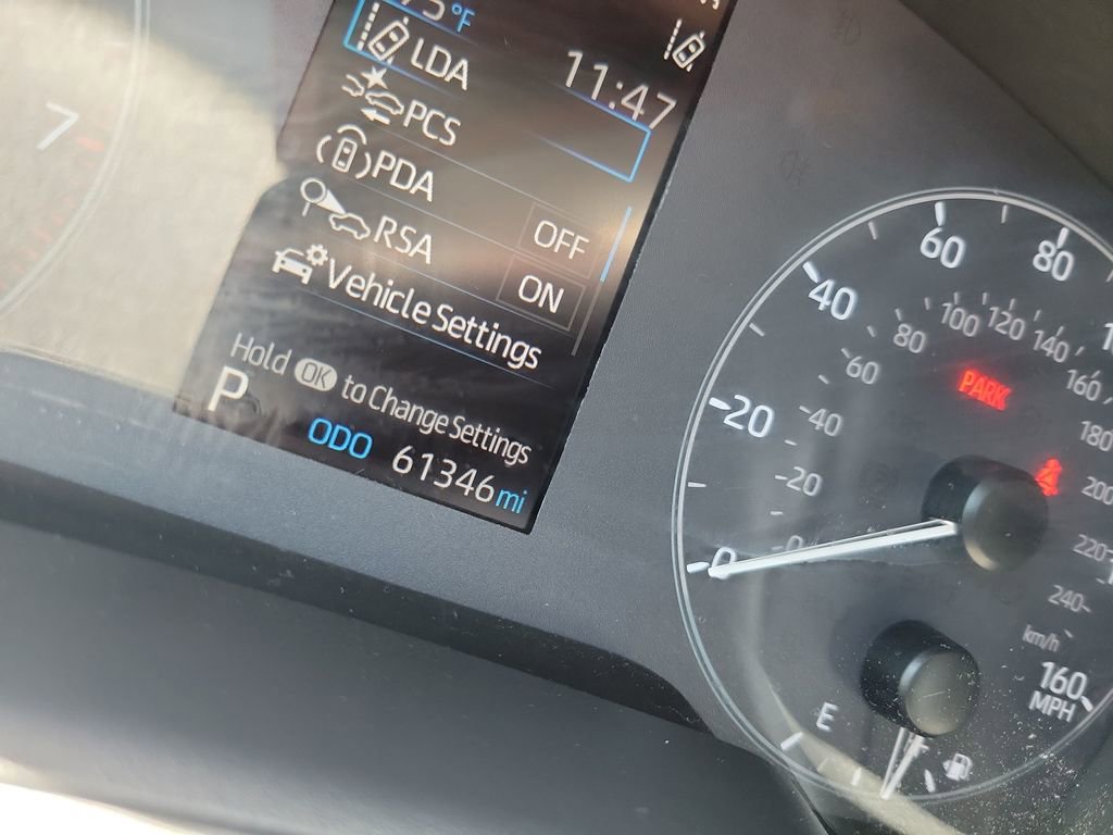 Used 2024 Toyota Corolla LE image 33