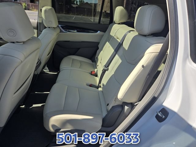 Used 2023 Cadillac XT6 Premium Luxury w/ Technology Package AWD/4WD image 12