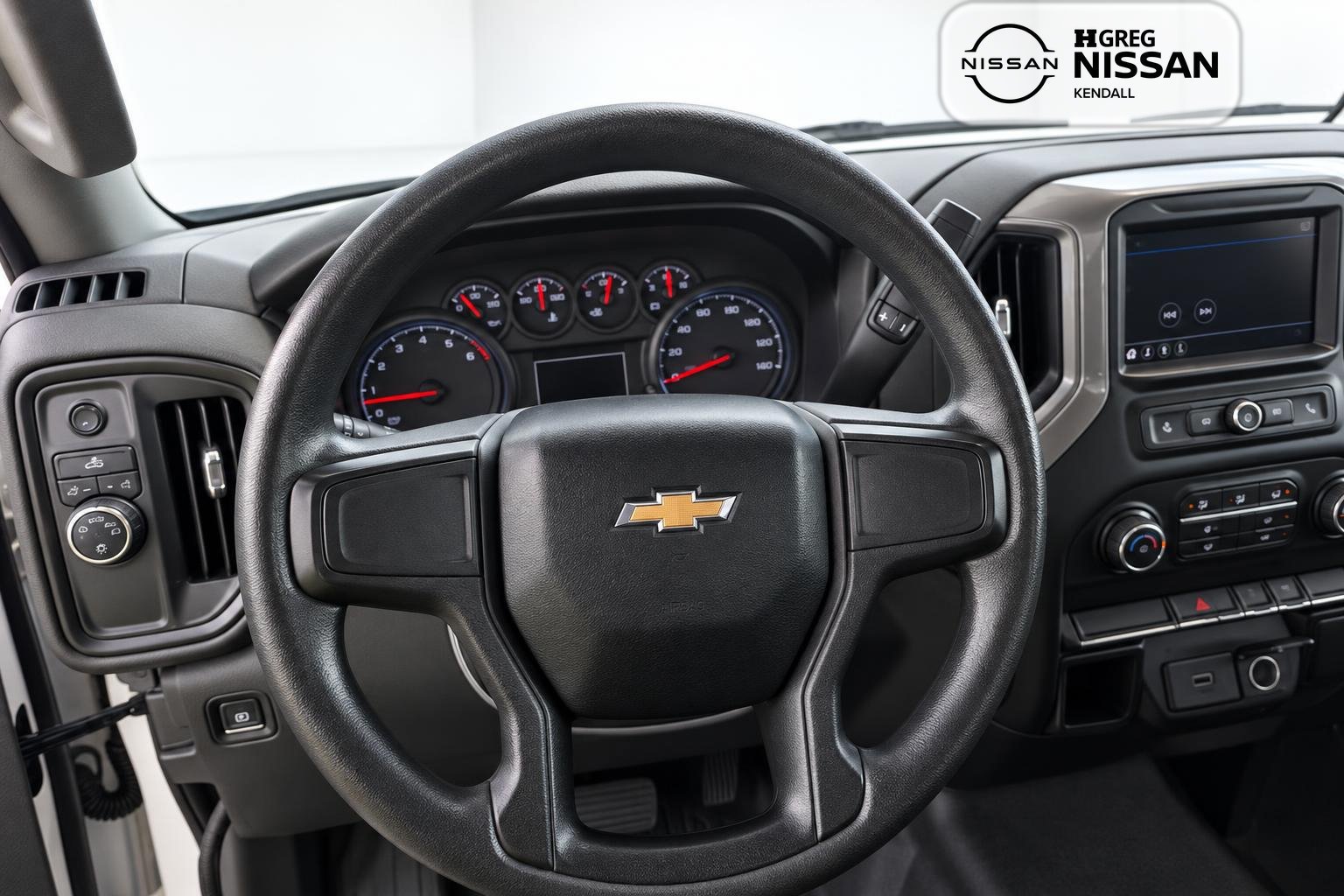 Used 2019 Chevrolet Silverado 1500 W/T RWD image 9