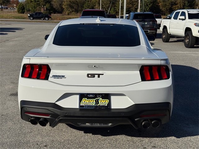 Used 2024 Ford Mustang GT Premium image 4