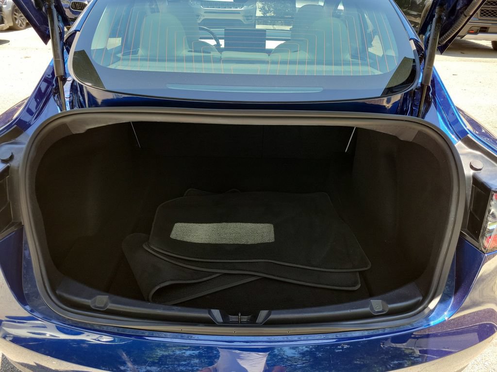 Used 2018 Tesla Model 3 Performance AWD/4WD image 9