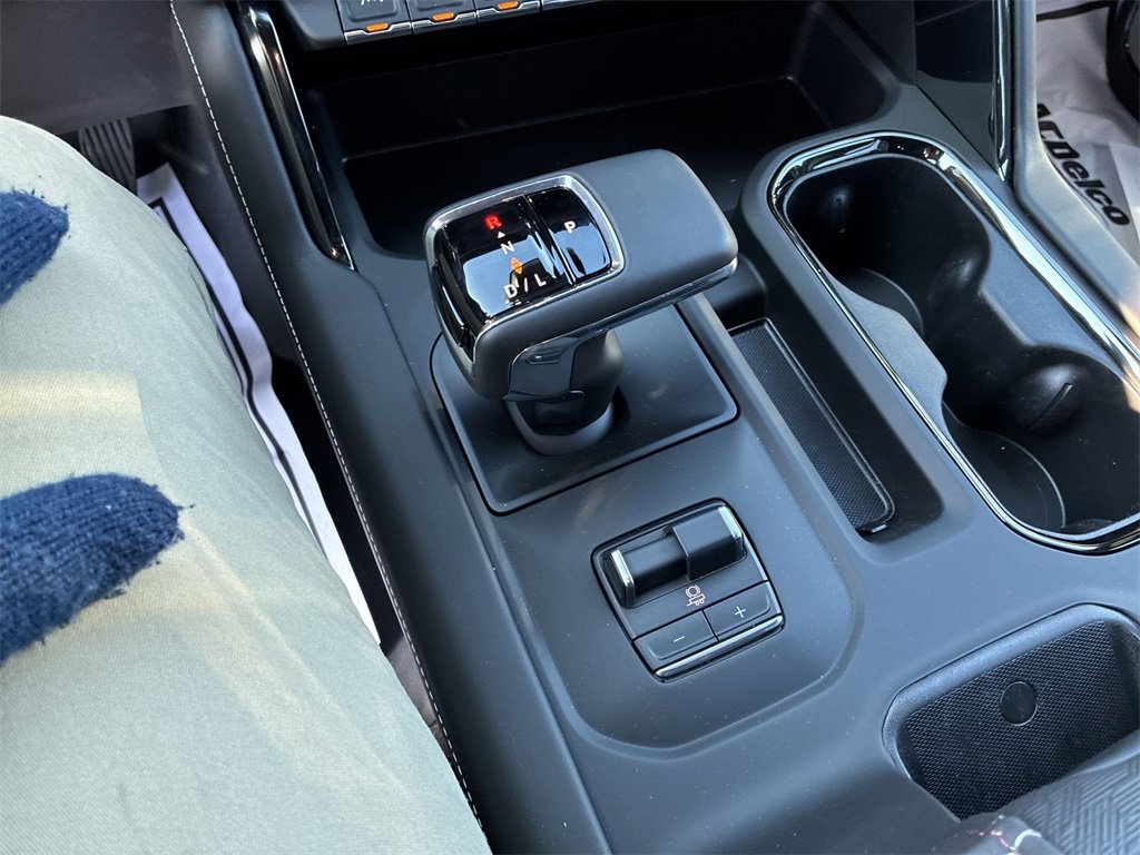 New 2024 GMC Sierra 1500 AT4X w/ AT4X AEV Edition image 18