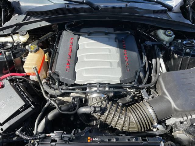 Used 2020 Chevrolet Camaro SS image 30