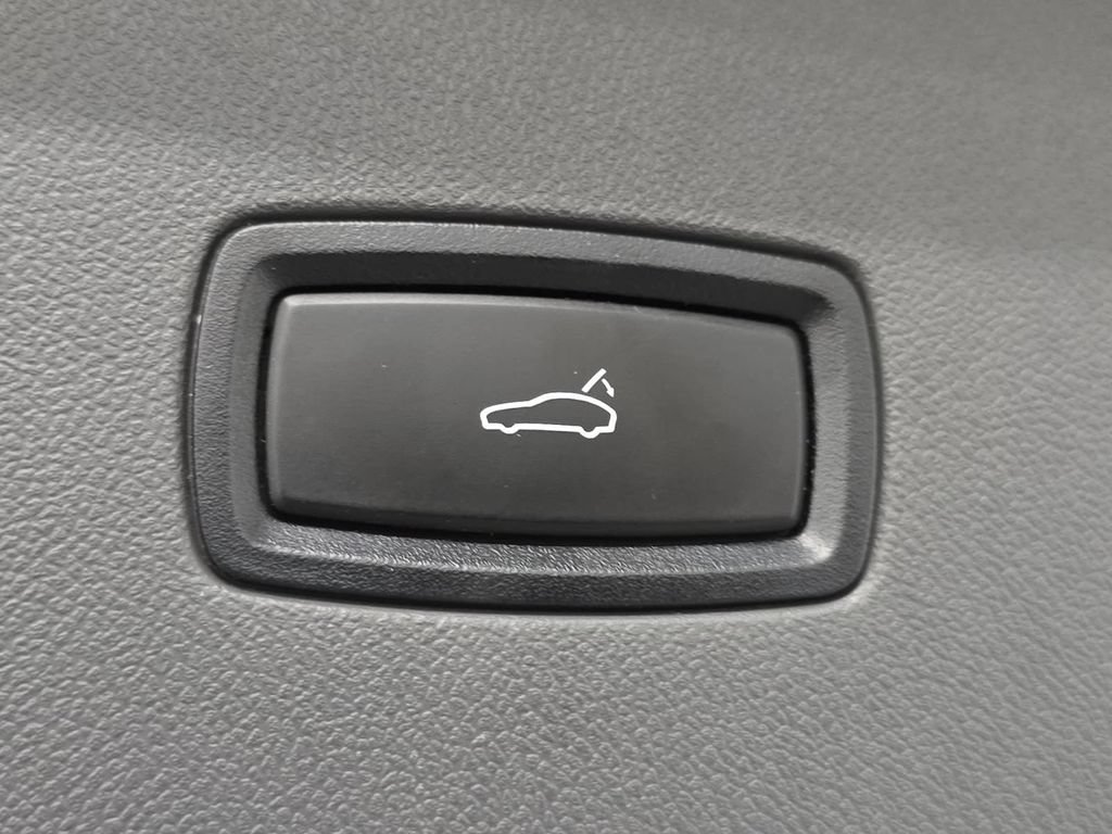 Certified 2020 Porsche Cayenne AWD/4WD image 32