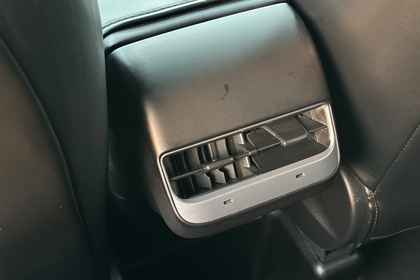 Used 2023 Tesla Model Y Long Range image 13