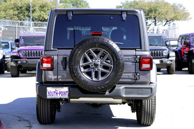 Used 2025 Jeep Wrangler Sport S image 6