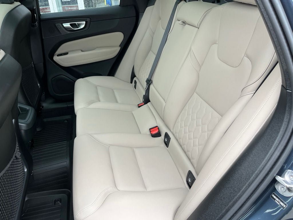 Used 2026 Volvo XC60 B5 Plus w/ Protection Package Premier AWD/4WD image 17