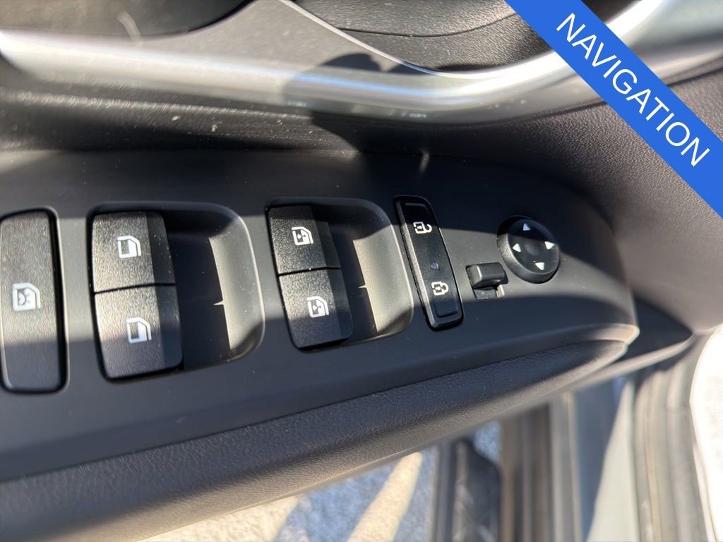Used 2024 Hyundai Santa Cruz Night image 13