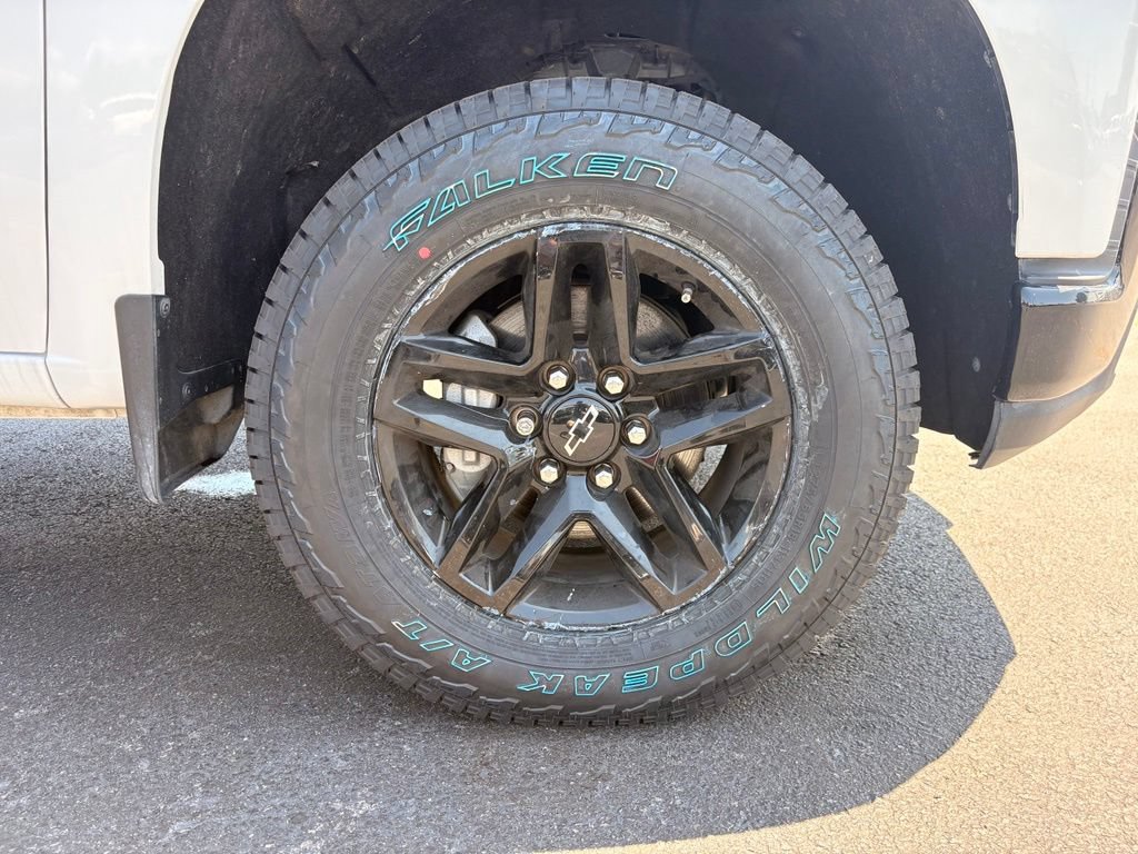 Used 2021 Chevrolet Silverado 1500 LT Trail Boss w/ Bed Protection Package AWD/4WD image 31