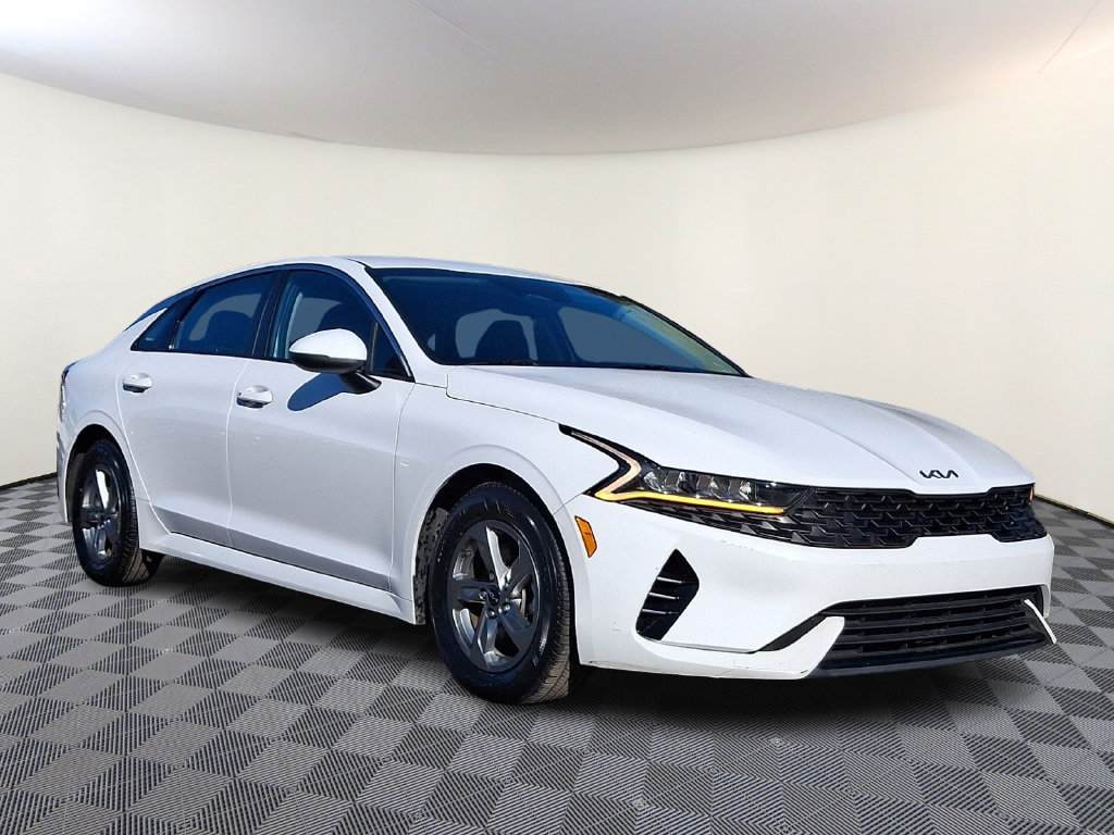 Used 2023 Kia K5 LXS FWD image 1