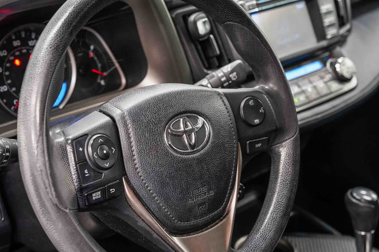 Used 2013 Toyota RAV4 XLE FWD image 21
