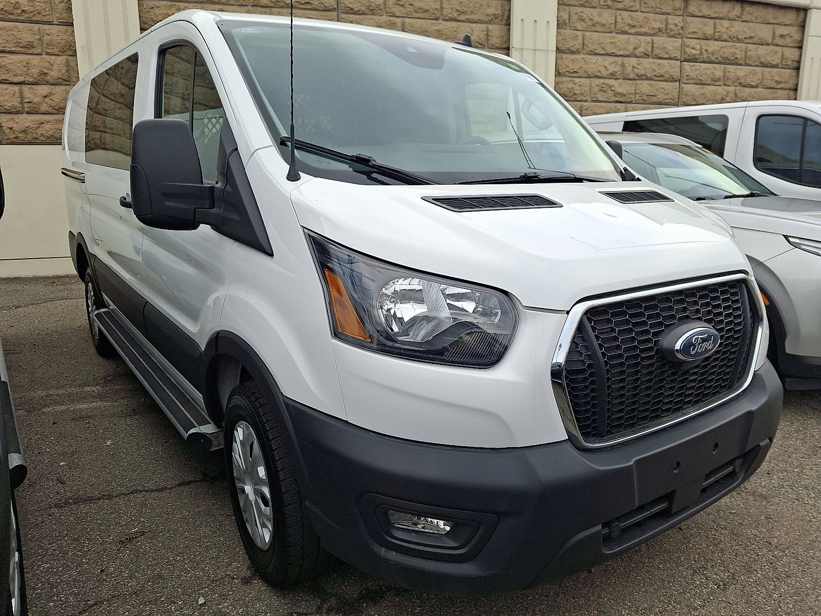 Certified 2024 Ford Transit 250 Low Roof w/ Exterior Upgrade Package RWD image 1