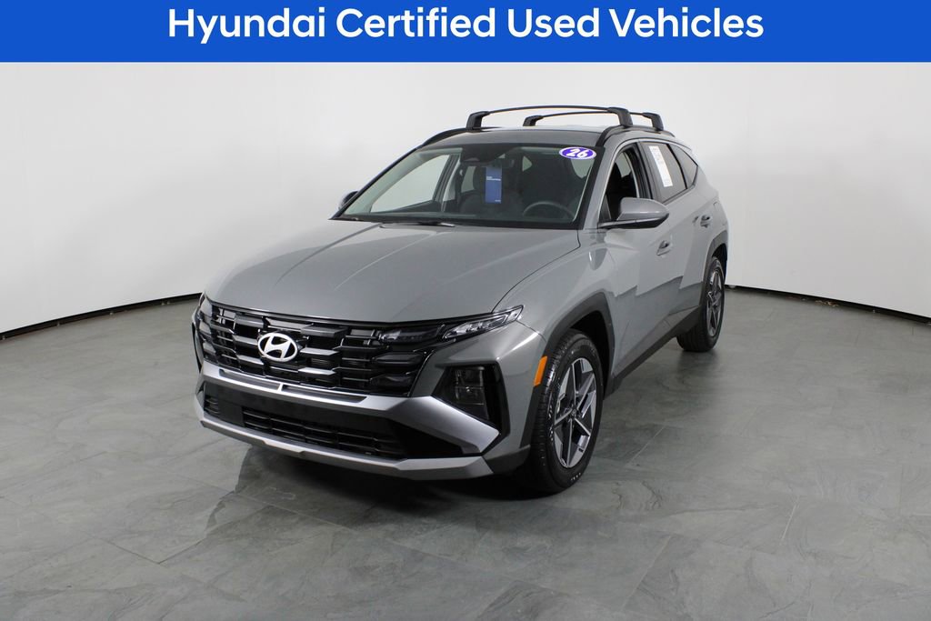 Used 2026 Hyundai Tucson SEL FWD image 2